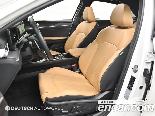 Kia K5 (III) 2.0 Prestige 2023 — фото 16