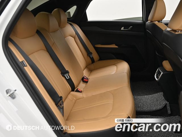 Kia K5 (III) 2.0 Prestige 2023 — фото 18