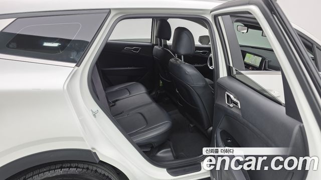 Kia Sportage (V) Gasoline 1.6 Turbo 2WD Prestige 2022 — фото 11