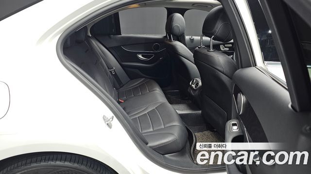 Mercedes-Benz C-Class (W205) C220 d Avantgarde 2019 — фото 11