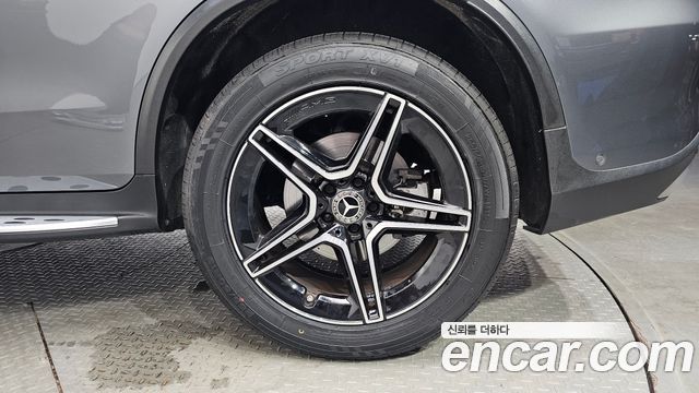 Mercedes-Benz GLC-Class (X253) GLC300 4MATIC 2022 — фото 27