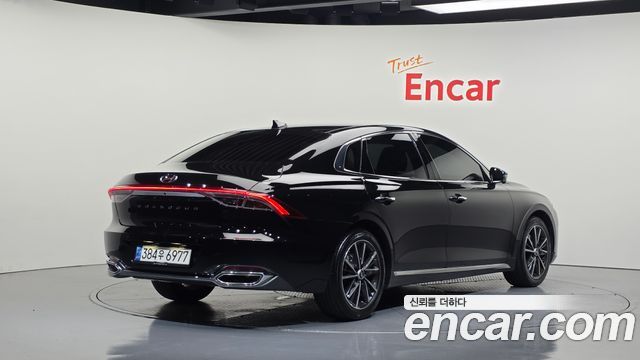 Hyundai Grandeur (IG) 2.5 Le Blanc 2023 — фото 2