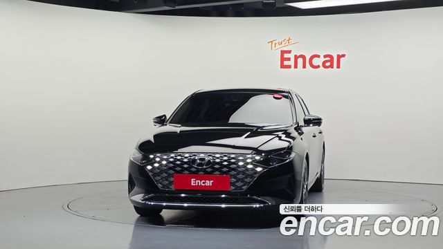 Hyundai Grandeur (IG) 2.5 Le Blanc 2023 — фото 3