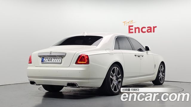 Rolls-Royce Ghost 6.6 V12 2020 — фото 2