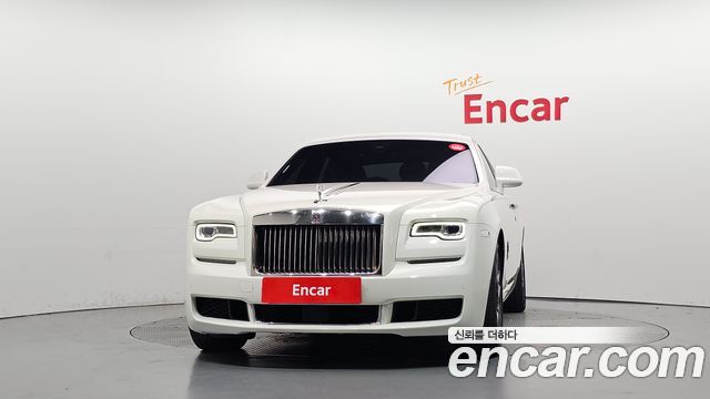 Rolls-Royce Ghost 6.6 V12 2020 — фото 3