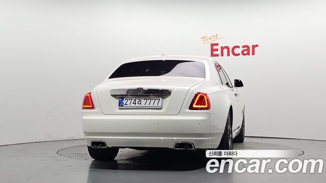 Rolls-Royce Ghost 6.6 V12 2020 — фото 4
