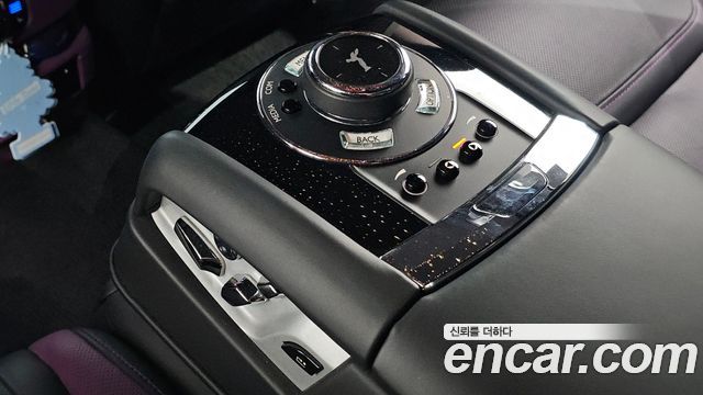 Rolls-Royce Ghost 6.6 V12 2020 — фото 20