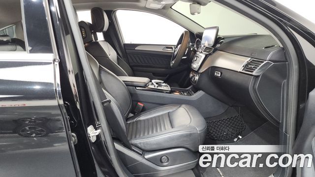 Mercedes-Benz GLE-Class (W166) GLE350 d 4MATIC Coupe 2017 — фото 11