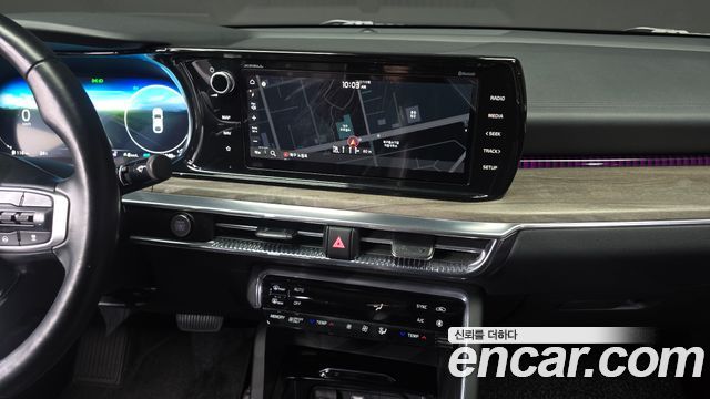 Kia K5 Hybrid (III) Signature 2022 — фото 13