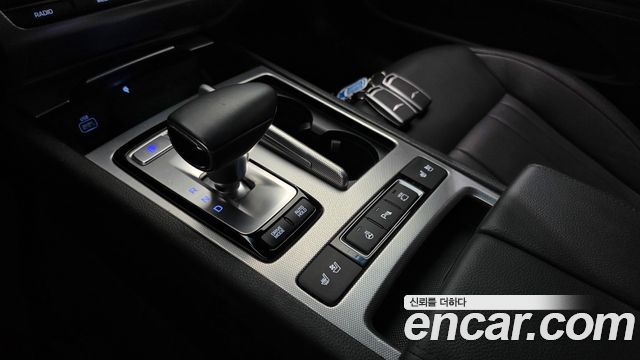 Genesis G80 3.3 GDI AWD Luxury 2019 — фото 9