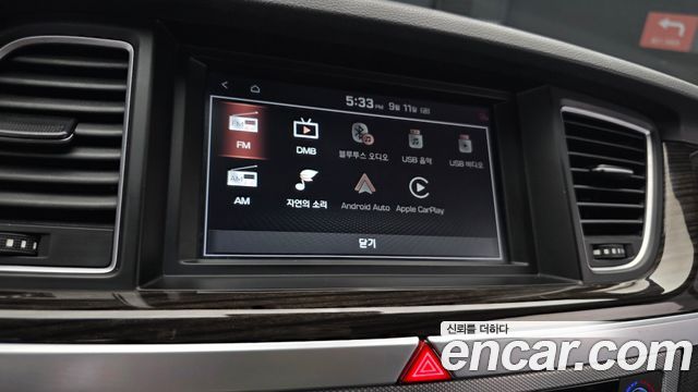 Genesis G80 3.3 GDI AWD Luxury 2019 — фото 16