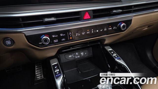 Kia Sorento (IV) HEV 1.6 2WD Signature 2026 — фото 17