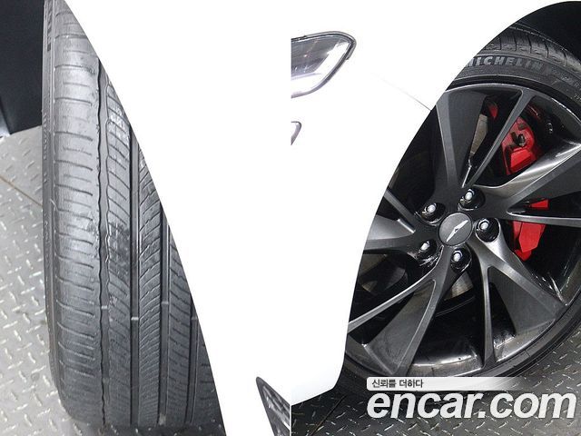 Genesis G70 Gasoline 2.0T 2WD 2022 — фото 24