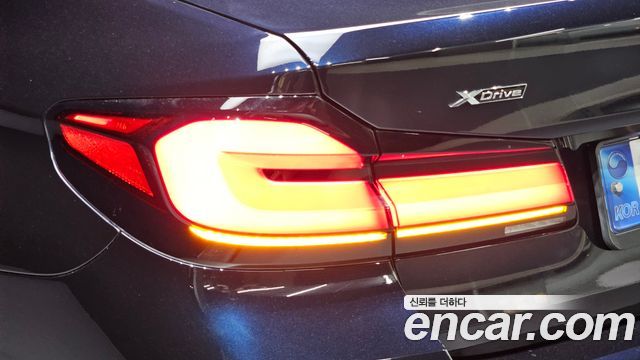BMW 5 Series (G30) 523d xDrive M Sport 2021 — фото 23