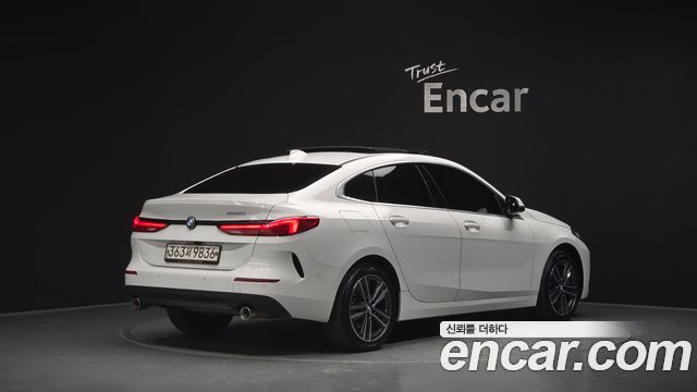 BMW 2 Series Gran Coupe (F44) 220i Advantage 2021 — фото 2