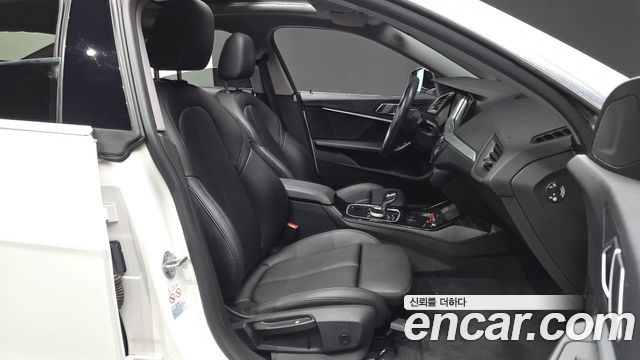 BMW 2 Series Gran Coupe (F44) 220i Advantage 2021 — фото 15