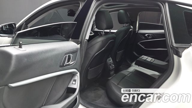 BMW 2 Series Gran Coupe (F44) 220i Advantage 2021 — фото 32