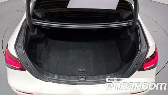 Mercedes-Benz E-Class (W213) E350 4MATIC Avantgarde 2021 — фото 18