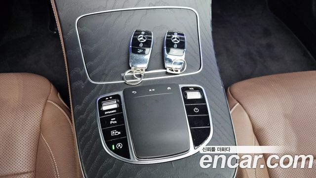 Mercedes-Benz E-Class (W213) E350 4MATIC Avantgarde 2021 — фото 19