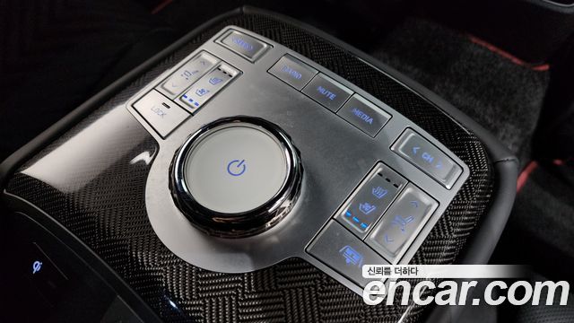 Genesis G80 (RG3) Gasoline 3.5 Turbo AWD 2024 — фото 17