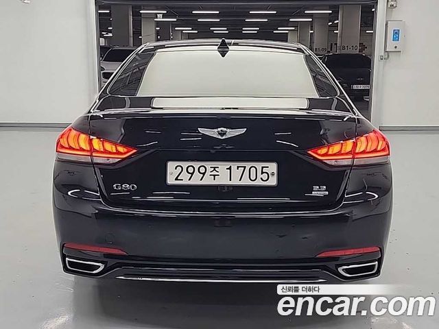 Genesis G80 3.3 GDI AWD Premium Luxury 2017 — фото 3
