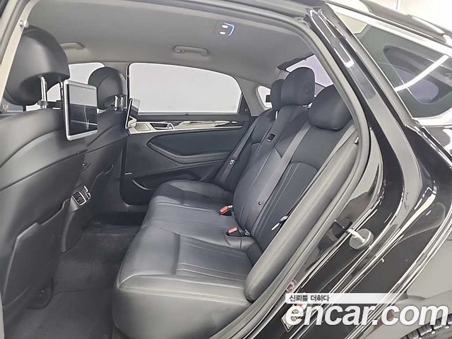 Genesis G80 3.3 GDI AWD Premium Luxury 2017 — фото 16
