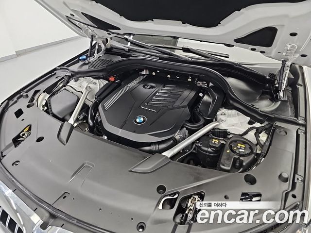 BMW 6 Series GT (G32) 640i xDrive M Sport 2021 — фото 5