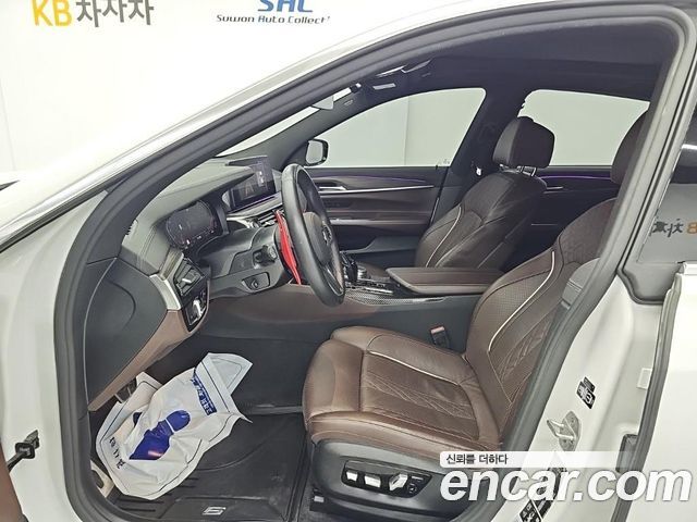 BMW 6 Series GT (G32) 640i xDrive M Sport 2021 — фото 15