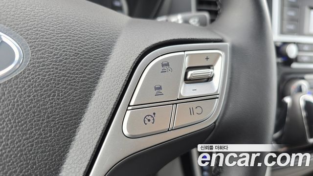 Hyundai Solati 16-seater Deluxe 2024 — фото 30