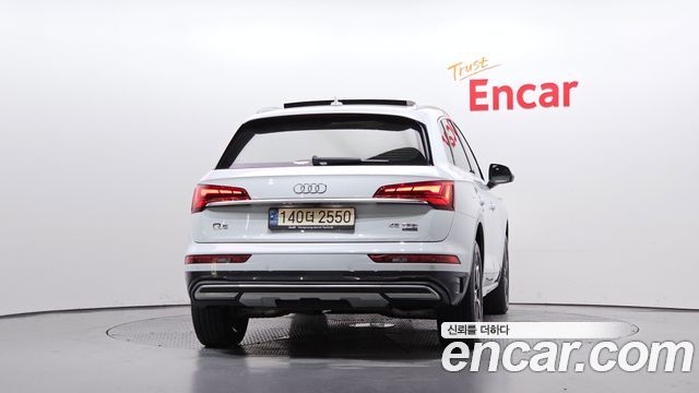 Audi Q5 (FY) 45 TFSI Quattro 2022 — фото 4