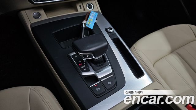 Audi Q5 (FY) 45 TFSI Quattro 2022 — фото 9