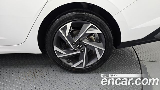 Hyundai Avante (CN7) 1.6 Inspiration 2025 — фото 21