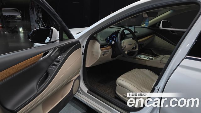 Genesis G80 (RG3) Gasoline 2.5 Turbo AWD 2021 — фото 10