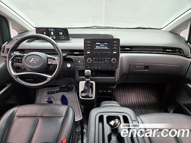 Hyundai Staria Tourer 11-Seater Modern 2022 — фото 7