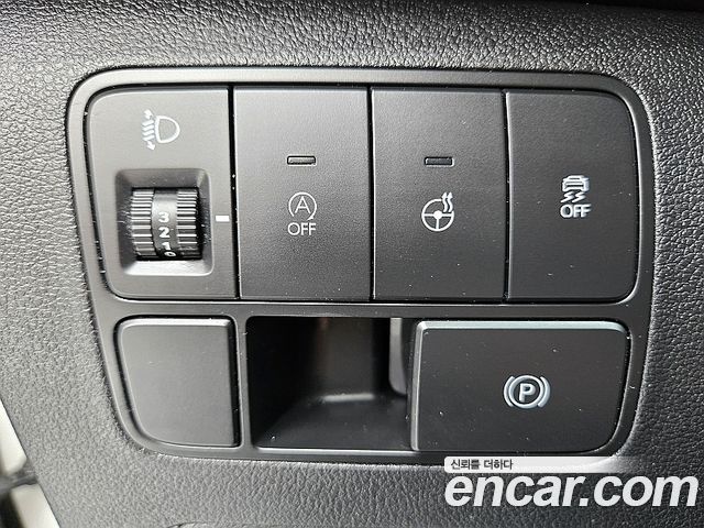 Hyundai Staria Tourer 11-Seater Modern 2022 — фото 10