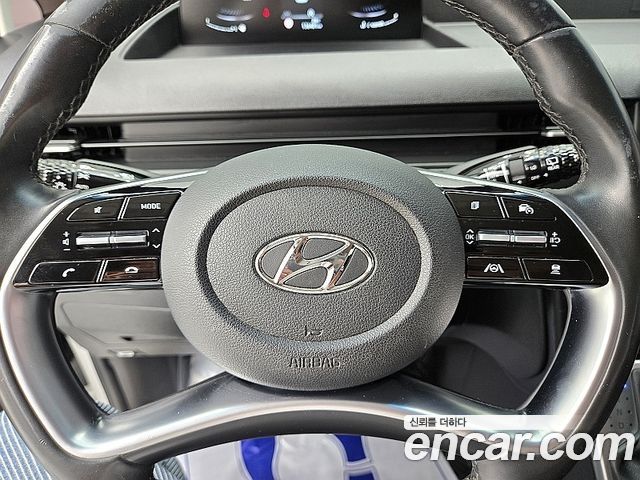 Hyundai Staria Tourer 11-Seater Modern 2022 — фото 12