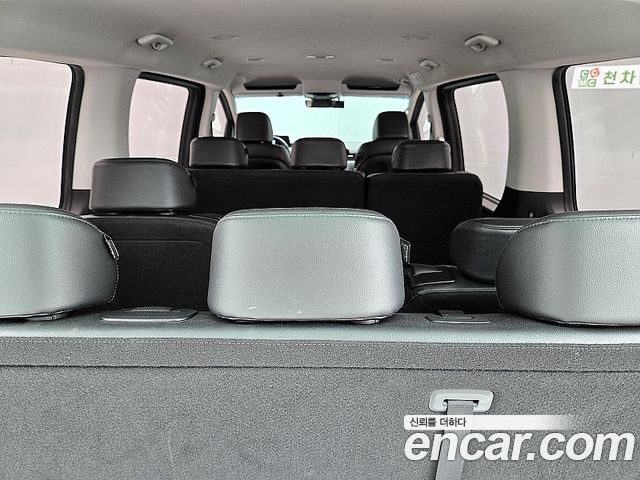 Hyundai Staria Tourer 11-Seater Modern 2022 — фото 19