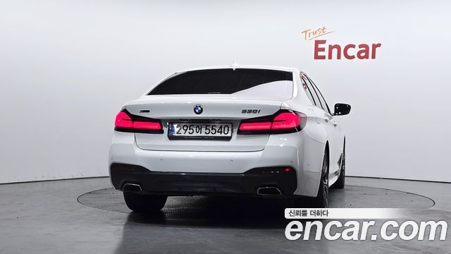 BMW 5 Series (G30) 530i xDrive M Sport Package 2023 — фото 4