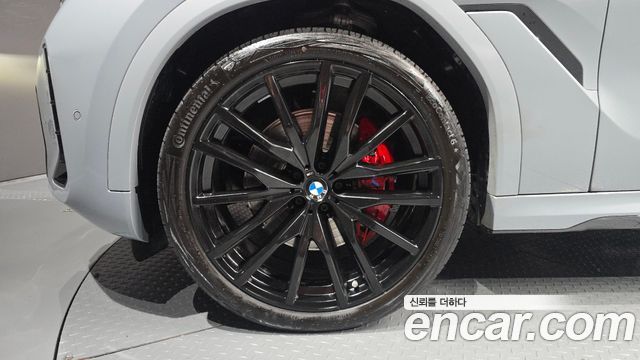 BMW X6 (G06) xDrive40d M Sport Pro 2026 — фото 5