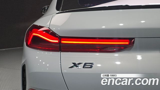 BMW X6 (G06) xDrive40d M Sport Pro 2026 — фото 23