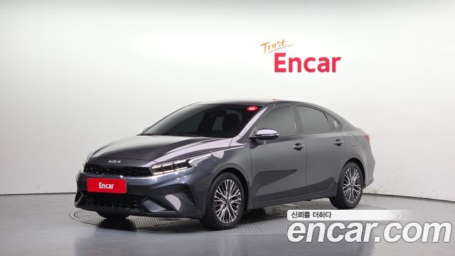 Kia K3 (II) 1.6 Prestige 2023 — фото 1