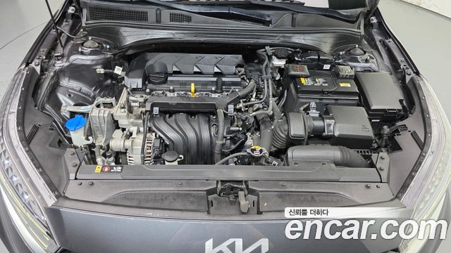Kia K3 (II) 1.6 Prestige 2023 — фото 6