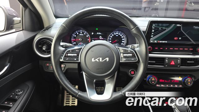 Kia K3 (II) 1.6 Prestige 2023 — фото 12