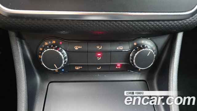 Mercedes-Benz A-Class (W176) A200 CDI 2014 — фото 20