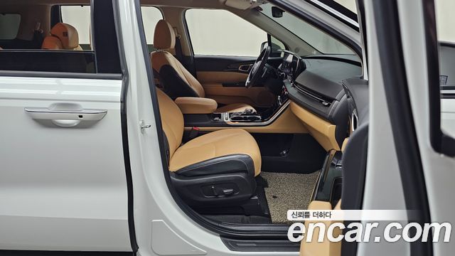 Kia Carnival (IV) Gasoline 9-Seater Signature 2023 — фото 11