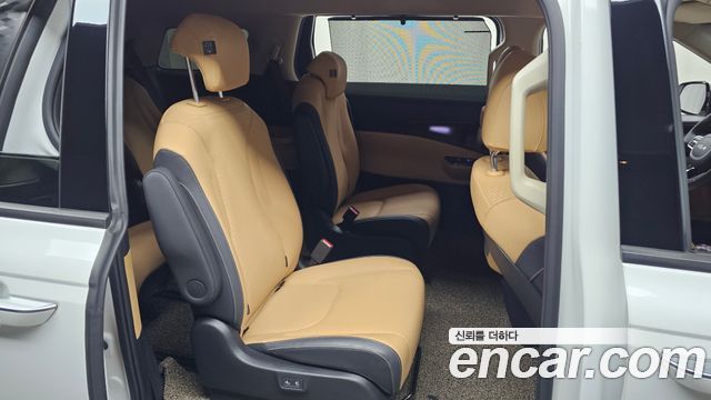 Kia Carnival (IV) Gasoline 9-Seater Signature 2023 — фото 12