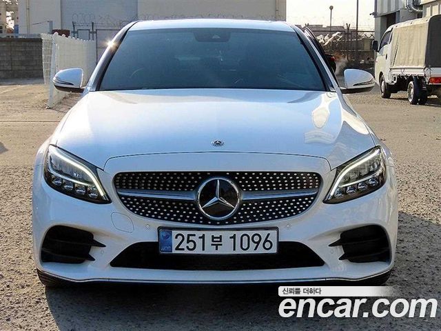 Mercedes-Benz C-Class (W205) C220 d 4MATIC AMG Line 2019 — фото 3
