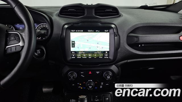 Jeep Renegade 2.0 Diesel Tailhawk AWD 2018 — фото 15