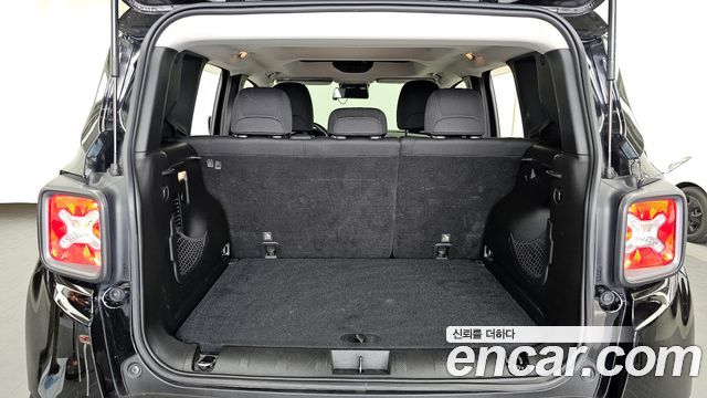 Jeep Renegade 2.0 Diesel Tailhawk AWD 2018 — фото 20