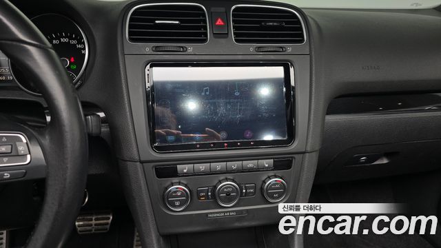 Volkswagen Golf (VI) 2.0 TDI Cabriolet 2013 — фото 14